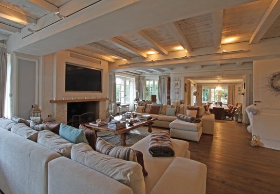 Rendu de l'huile cire naturelle Nature et Harmonie sur parquet